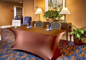 DoubleTree by Hilton Norwalk