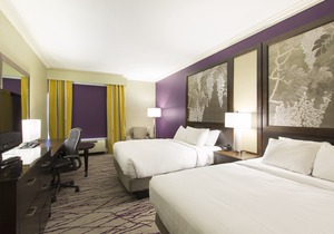 DoubleTree by Hilton Historic Savannah