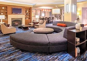 DoubleTree Suites by Hilton Minneapolis Downtown