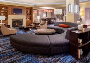 DoubleTree Suites by Hilton Minneapolis Downtown
