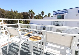 DoubleTree Suites by Hilton Doheny Beach