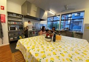 Downtown Backpackers Hostel Perth - note - Valid Passport required for check in