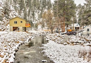 Drake Home on Big Thompson River - 3 Mi to Estes!