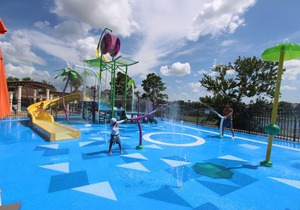 Dream Disney Family Vacation, Best Resort, 2 Miles To Disney, Space For 8