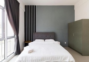 DreamScape Studio @ Golden Hill Cameron