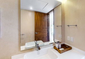 Dreamy Escape W/ Shared Pool, Fast WiFi, Central AC, Balcony & Kitchenette!