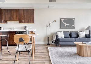 Dreamy Mountain View 1BR w/Pool & Gym, walk to Caltrain, by Blueground