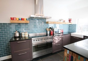 Driftwood - 4 Bed | Short Walk to Beach