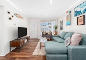 Dune Cottage Shore Suite (2-Bd/2-Bth Beach Condo)