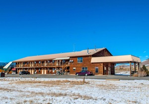 Econo Lodge Eagle Nest
