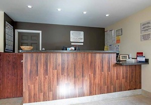 Econo Lodge Inn & Suites Canandaigua