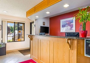 Econo Lodge Norwalk