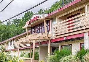 Econo Lodge Summit - Scranton