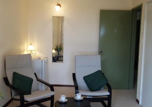 Eleebana Guest House