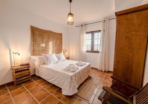 Elegant apartment with wonderful views next to Granada