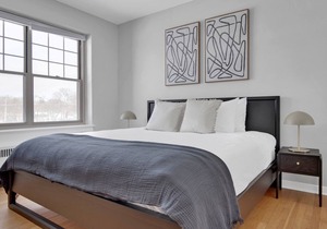 Elegant Evanston 2BR, 1 mile from Northwestern campus, by Blueground