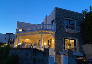 Elegant Villas 1/5