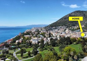 Eleganza in centro a Nervi, a 2 passi dal mare.