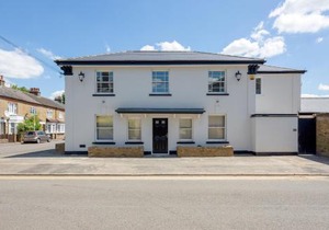 Elthorne Luxury Apartments - Uxbridge