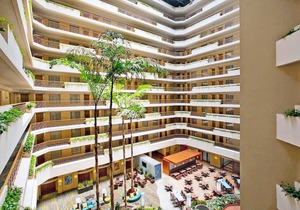 Embassy Suites by Hilton San Diego - La Jolla