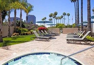 Embassy Suites by Hilton San Diego - La Jolla