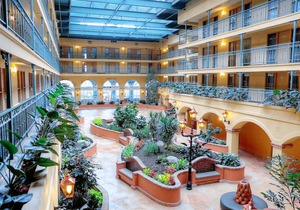 Embassy Suites by Hilton Los Angeles LAX South/El Segundo
