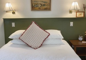 Emerald Valley Inn - #4 Deer Lake - Olympic Peninsula Near Lake Crescent