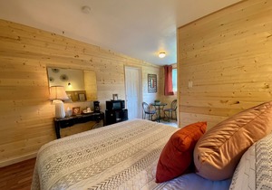 Emerald Valley Inn - #5 Elwha Valley Room - Surrounded by Mountain Views