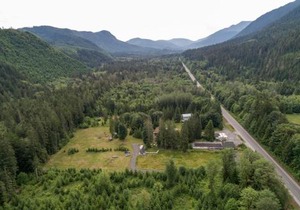 Emerald Valley Inn