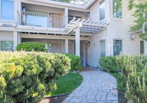 Enjoy the Lakeview! Complex centrally located in Kings Beach, right on the Lake!