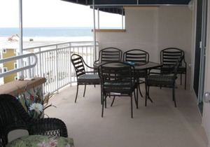 Enjoy your vacation in a luxurious condo at oceanfront Royal Beach Condominiums