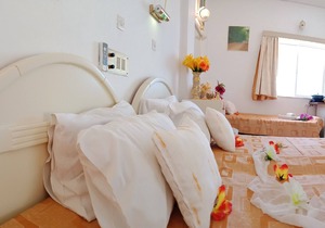 Evli Luxury self catering apartments 7minutes walk down to center of Rethymno