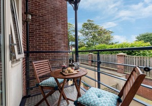 Explorers Rest Apartment