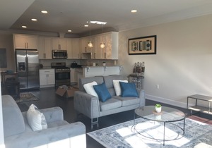 Extra Large Luxury Condo in Washington