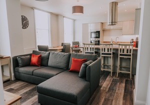 Fab 2B Town Centre apt w/pkg Cavendish Hse Windsor