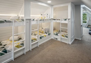 Fabulous Waterfront Home Ideal for Families and Friends