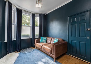 Family 2BR apt in Fulham, 10 min to Imperial Wharf