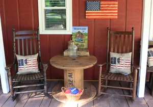 Farmhouse Cabin in the Country