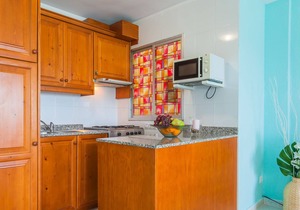 Farolas 4A - direct at sea with sea views