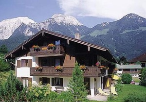 Ferienwohnung Nr. 4, 1 bis 4 Personen, 65 qm, 1 separates Schlafzimmer, Balkon