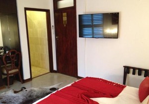 Five Burnham Guest House