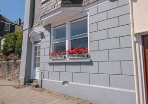 Flat 1, 32 Newcomen Road