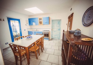 Flat with terrace,Wi-Fi,pool,e-car charging station,residence with stunning view