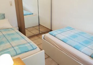 flats-4u - Cosy, quite & clean apartments in the city (Apt.4)