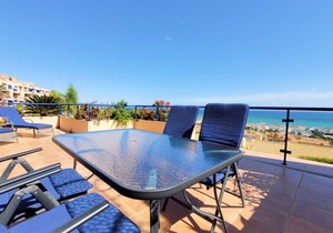 For rent luxury apartment ideal for 4 people