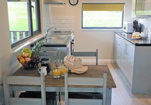 Foxglove Lodge - UK13448
