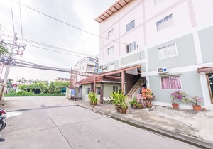 Freesia Guesthouse Suvarnabhumi