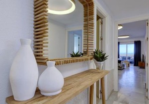 Front Row Penthouse Apartment on Carvajal Beach