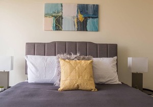 Frontdesk | 1BR Apt By Louisville Slugger Field