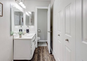 Frontdesk | 2 BR Close to Notre Dame